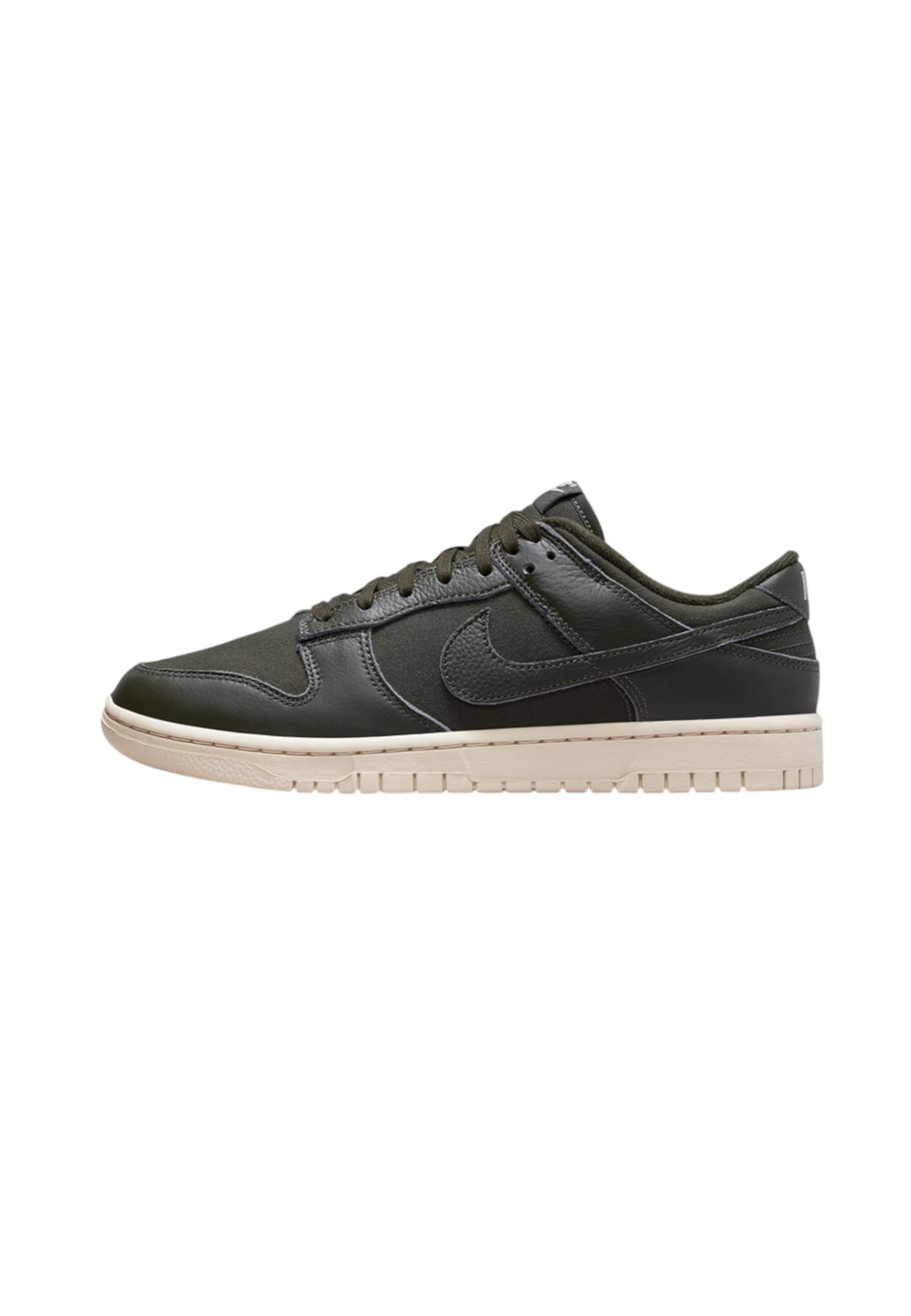 Nike Men's Dunk Low Retro Sneaker