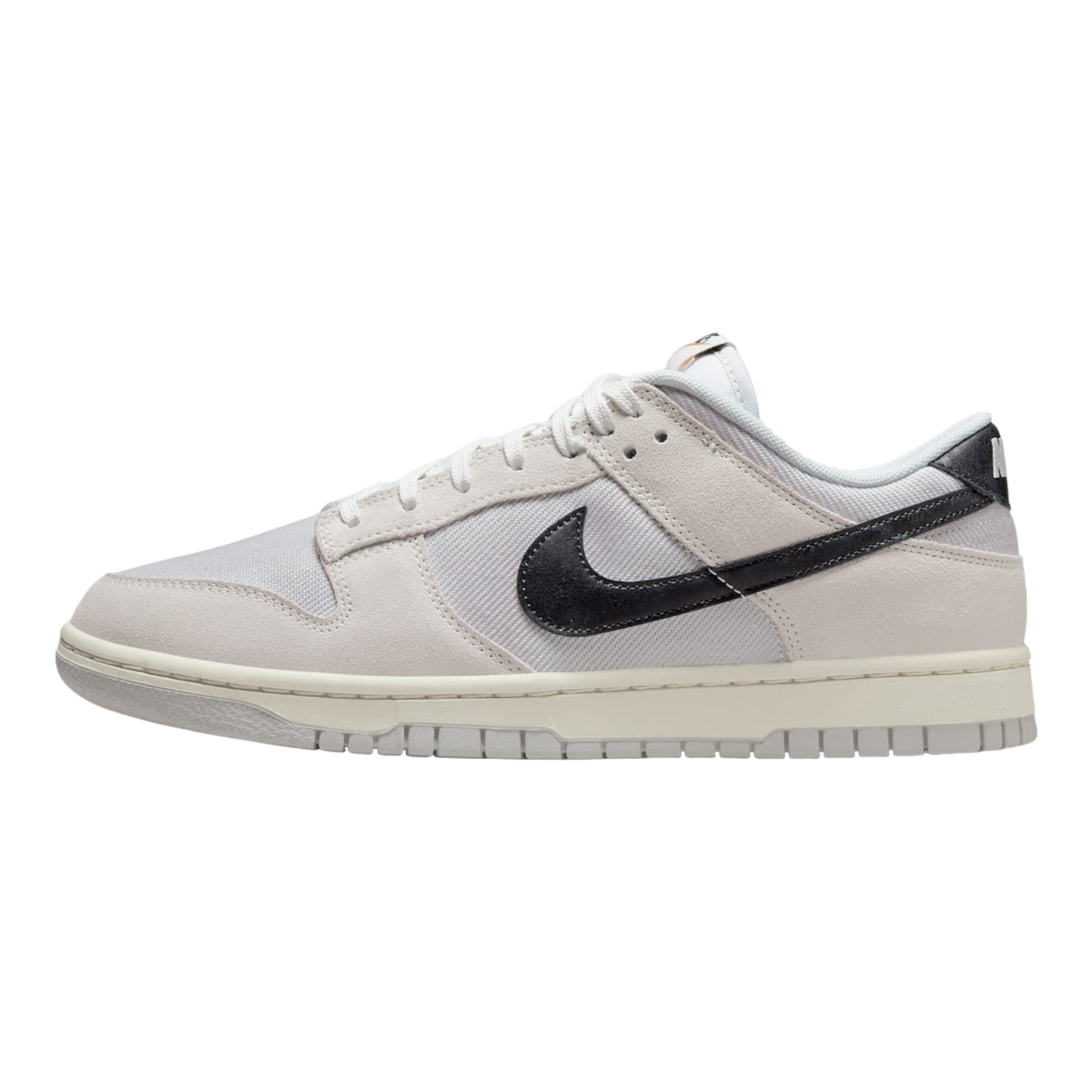 Nike Men's Dunk Low Retro Sneaker