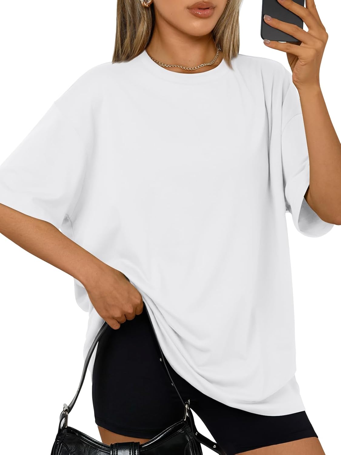 Trendy Queen Women's Oversized Tee, Comfy Fabric Loose Fit, All-Day Cozy for Gym, Lounge & Office, Versatile Casual Wear