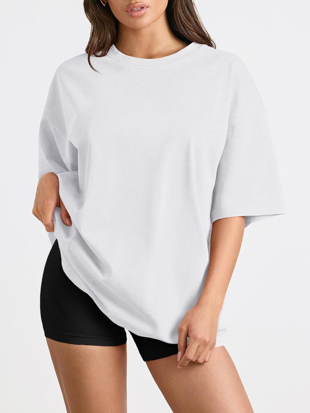 Trendy Queen Women's Oversized Tee, Comfy Fabric Loose Fit, All-Day Cozy for Gym, Lounge & Office, Versatile Casual Wear