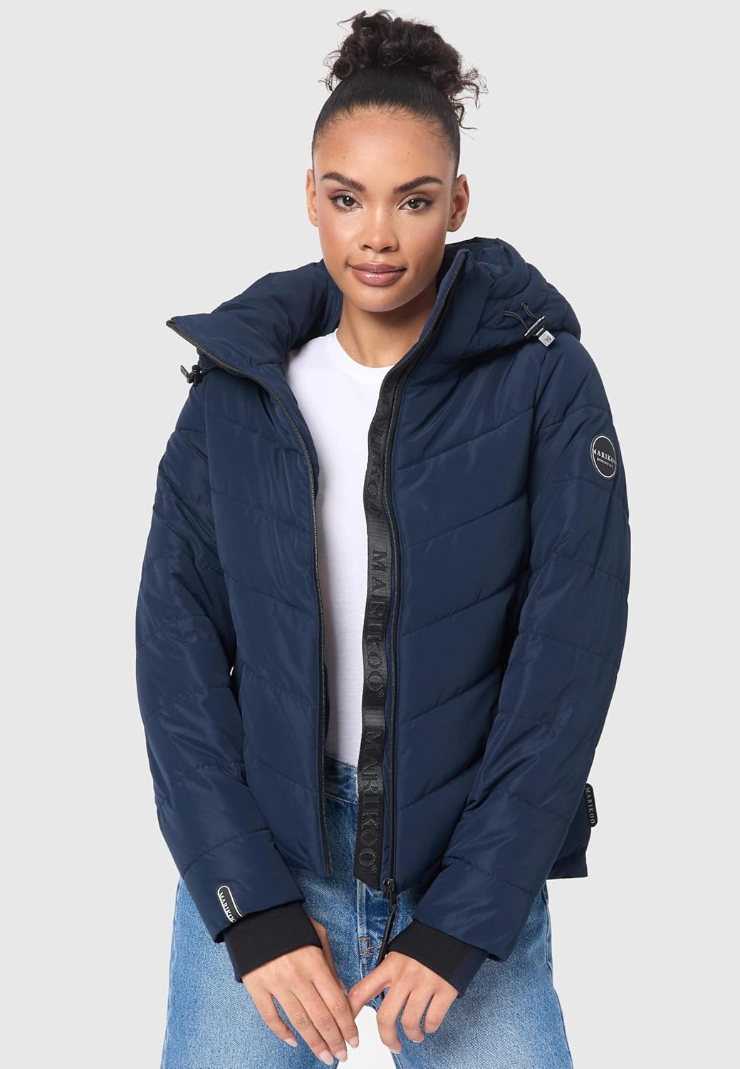 MARIKOO Women's Winter Jacket, Warm Quilted Jacket with Detachable Hood, Samuiaa XVI XS-3XL