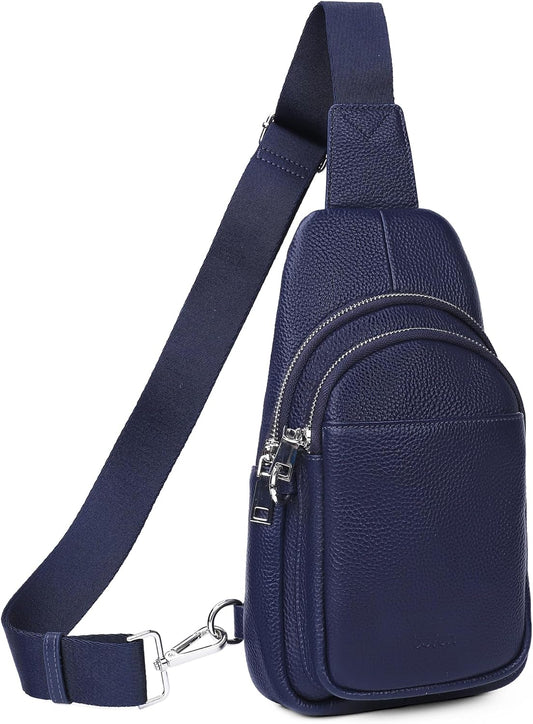 Travel bag in genuine leather for women