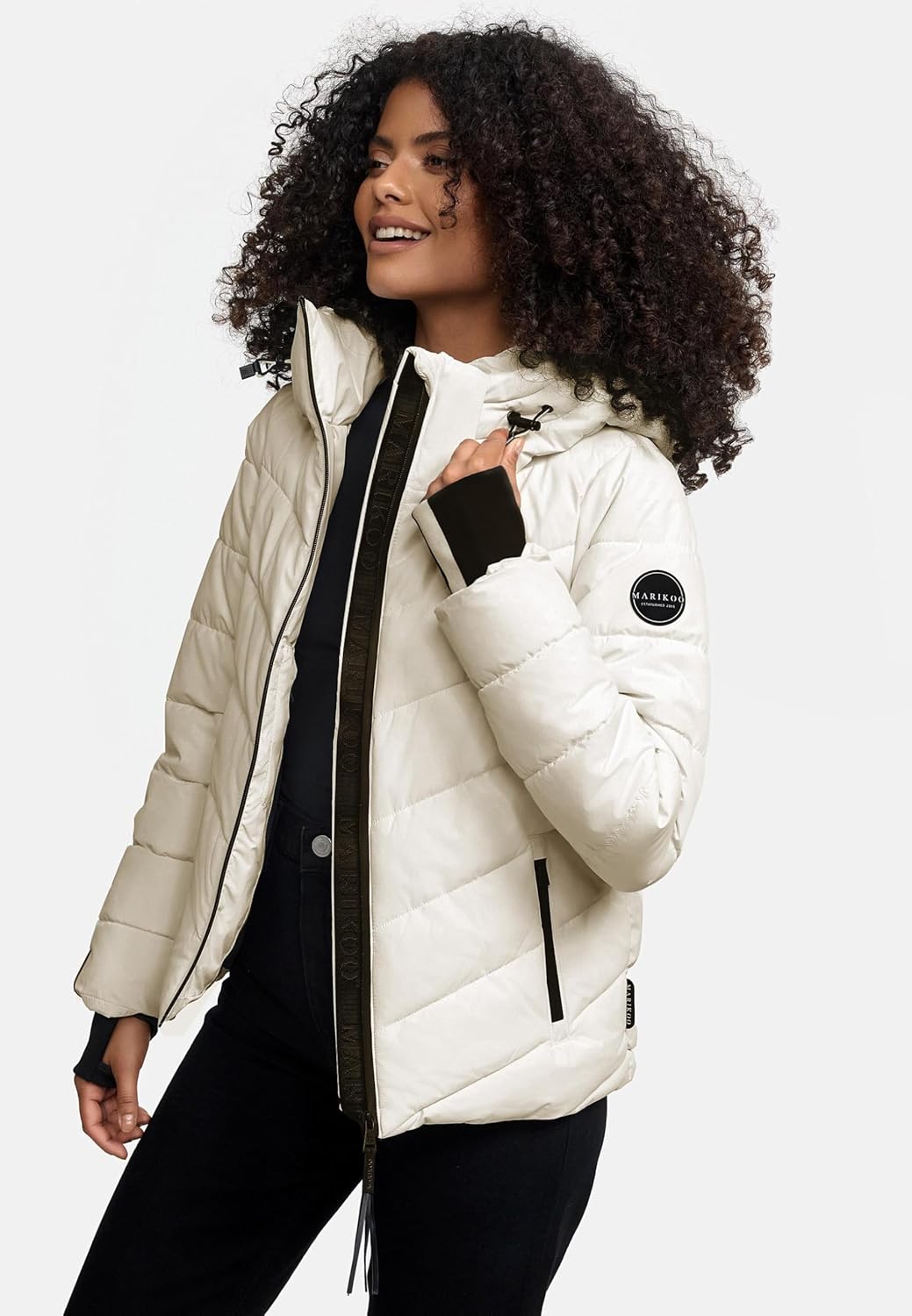 MARIKOO Women's Winter Jacket, Warm Quilted Jacket with Detachable Hood, Samuiaa XVI XS-3XL