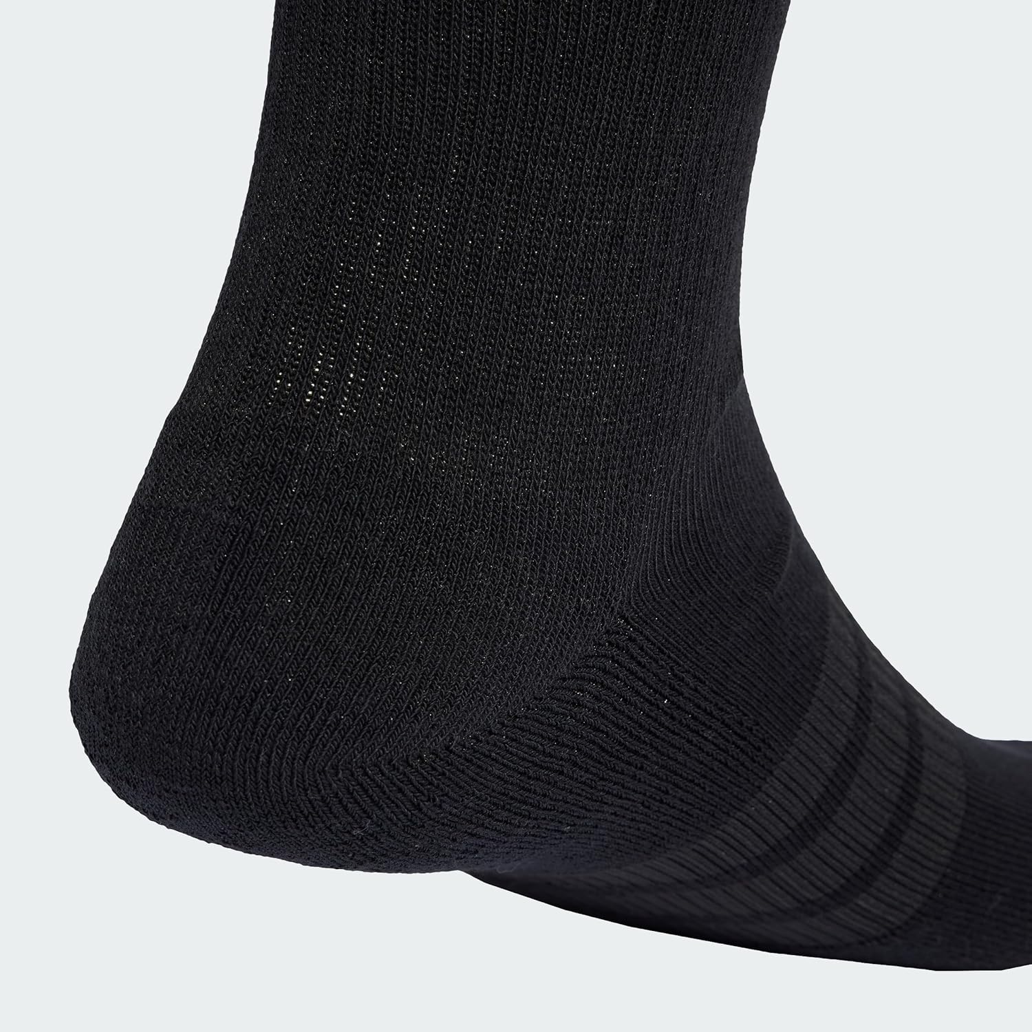 adidas unisex - Cushioned Crew Socks 6 Pair